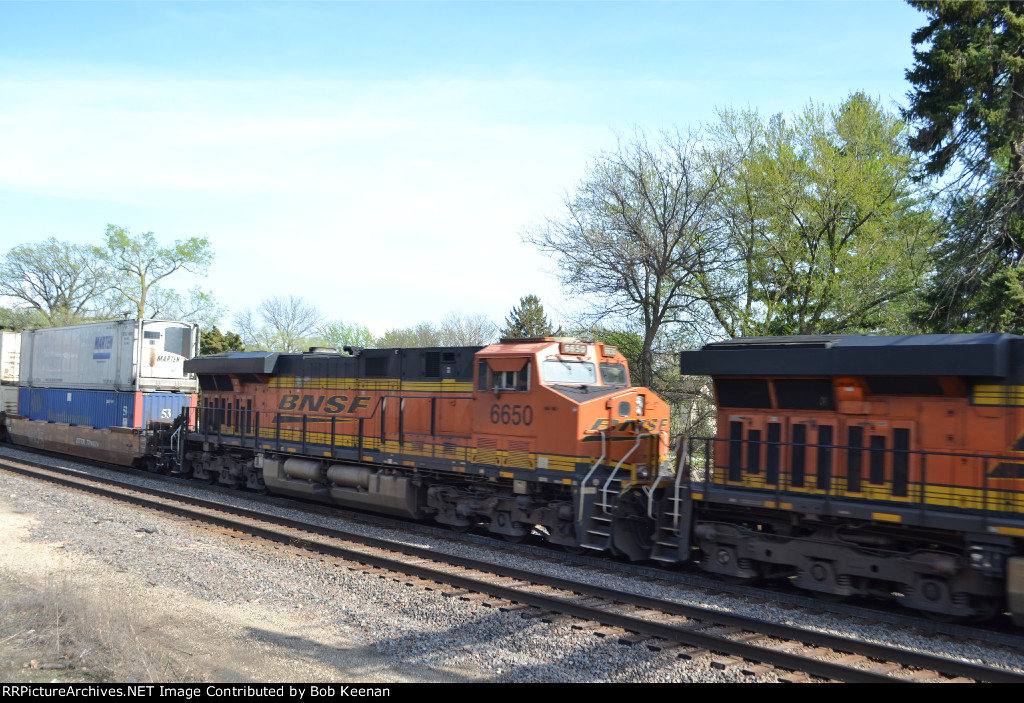 BNSF 6650